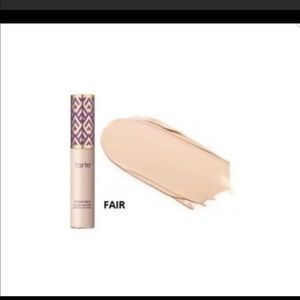 Becca highlighter moonstone// and tart concealer bran new